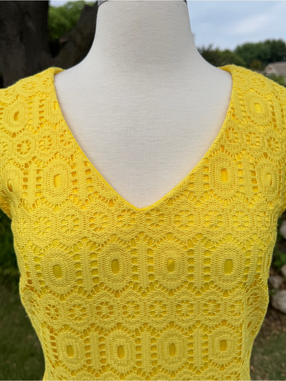 💖 Liz Claiborne Sleeveless Yellow Lace Dress, SZ 6 - Picture 10 of 16